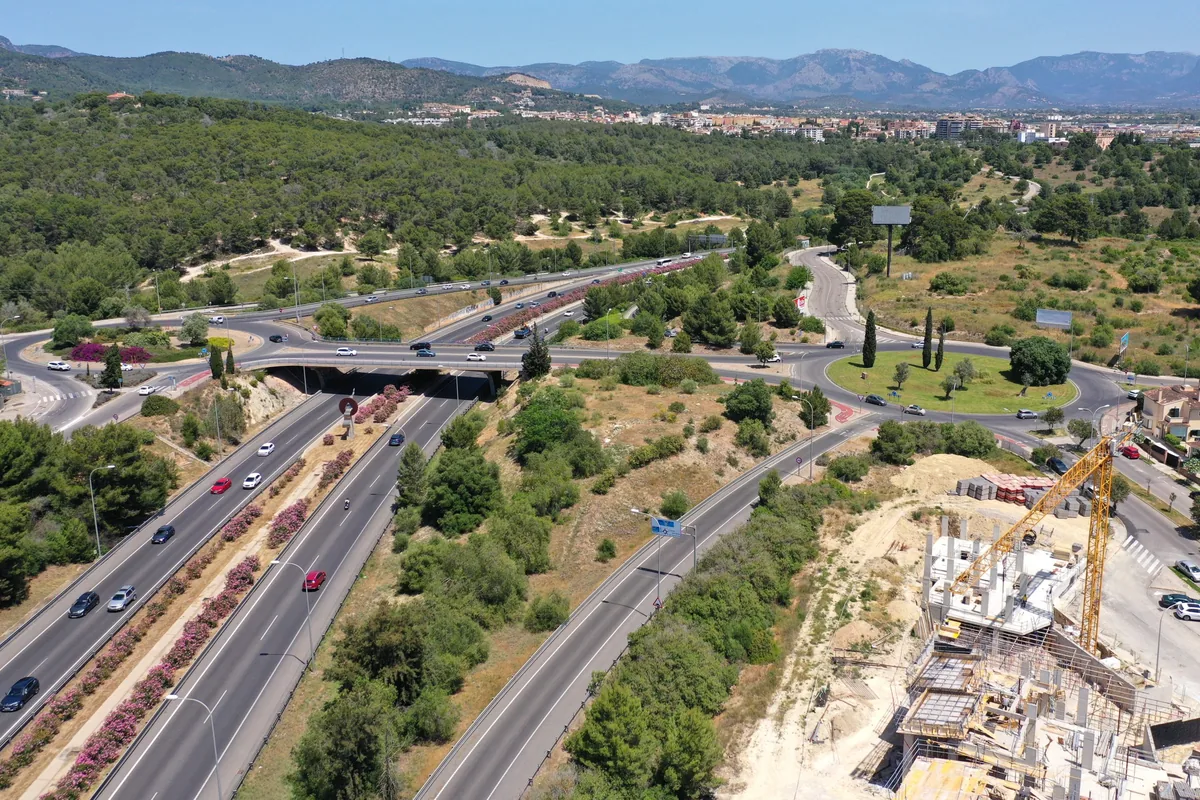Diseño vial y topografía: representación del área de trabajo